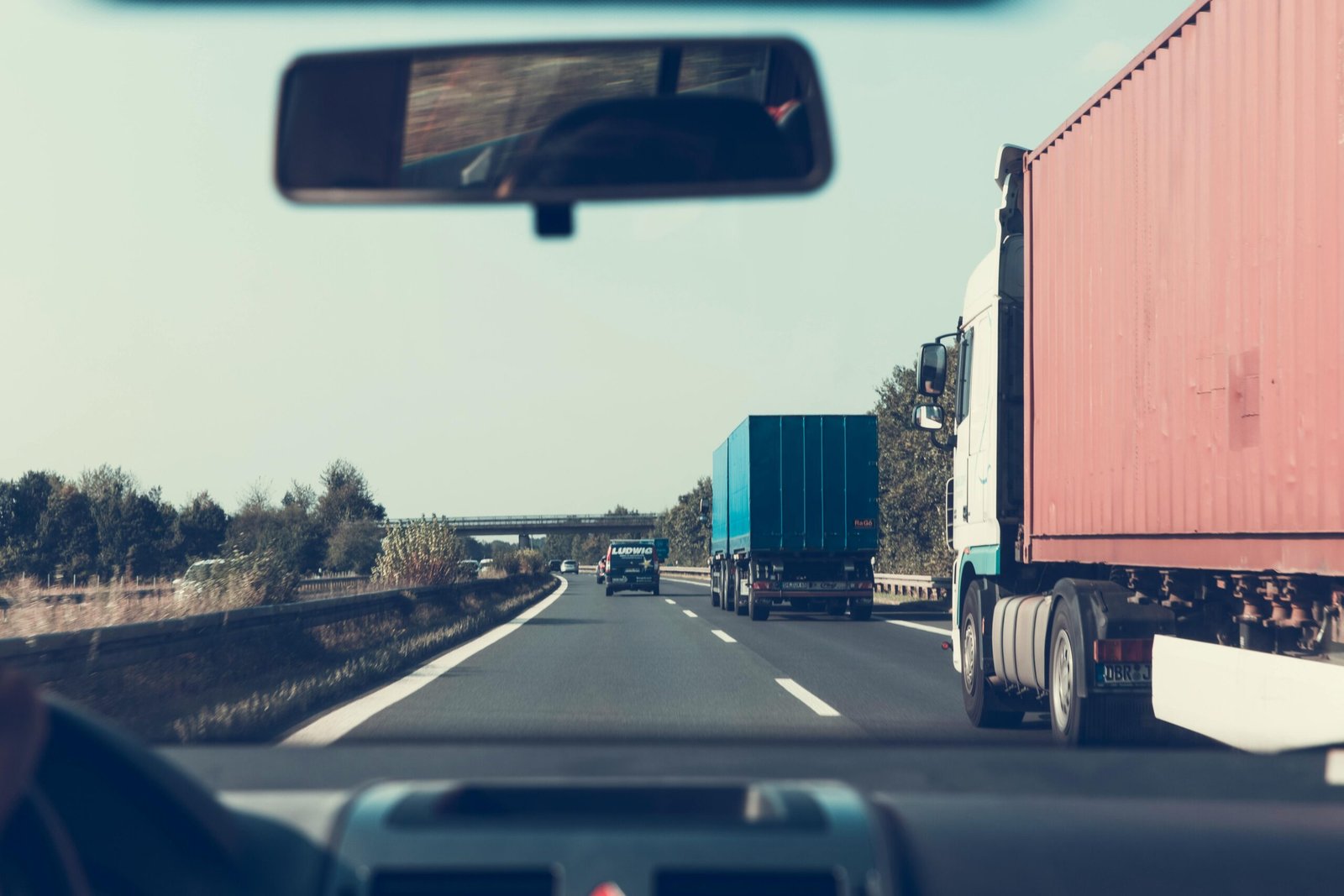 servicios de transporte de carga en Barcelona